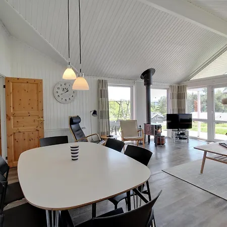 Rani - 800m From The Sea By Interhome